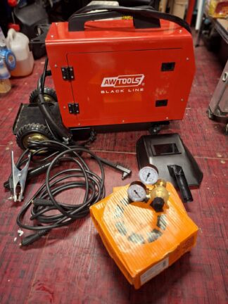 AWTools AWT-200 poolautomaatne MIG keevitusaparaat (uus pakendita)